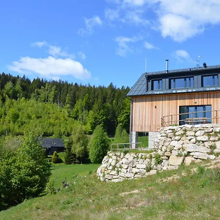 Na Fialce Albrechtice v Jizerskych horach