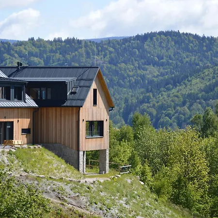 Na Fialce アパート